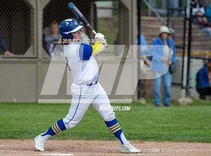 Thumbnail 3 in White Mountains vs. Gilford (NHIAA D3 Semifinal) photogallery.