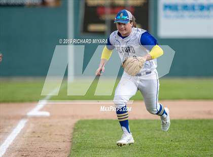 Thumbnail 2 in White Mountains vs. Gilford (NHIAA D3 Semifinal) photogallery.