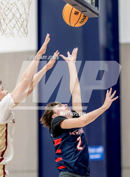 Thumbnail 2 in Whitney vs Viewpoint (Cali Live Boys 2024) photogallery.