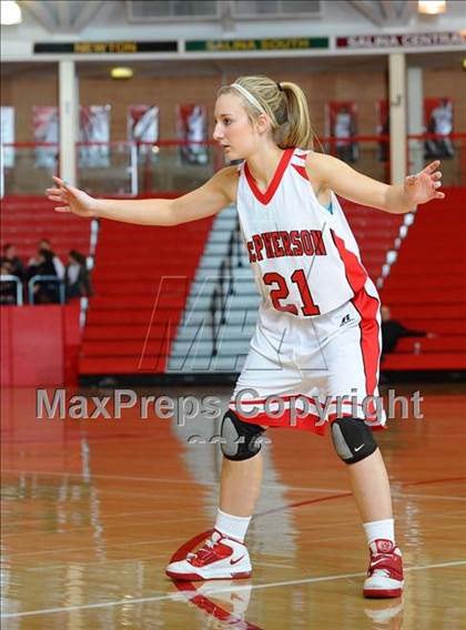 Thumbnail 3 in McPherson vs Newton  photogallery.
