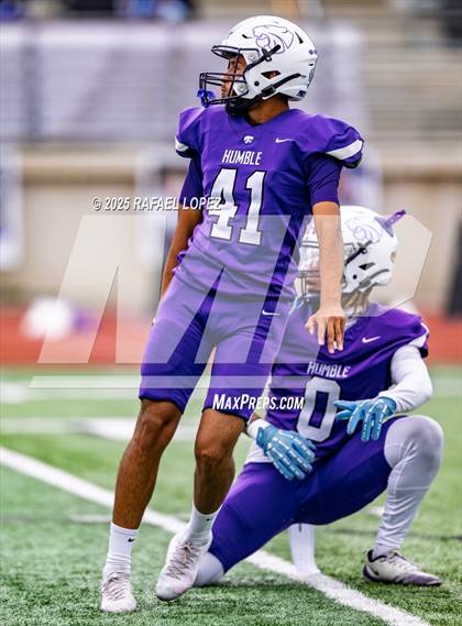 Thumbnail 2 in Goose Creek Memorial @ Humble photogallery.