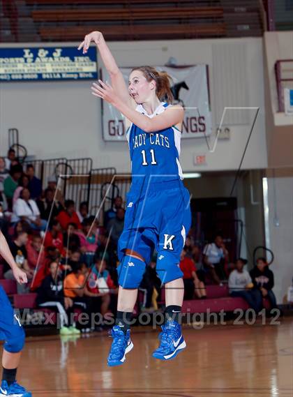Thumbnail 1 in Krum vs. Palo Duro (Fantasy of Lights) photogallery.