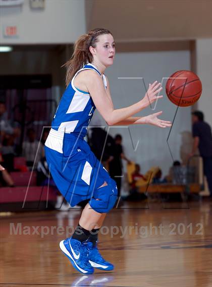 Thumbnail 1 in Krum vs. Palo Duro (Fantasy of Lights) photogallery.