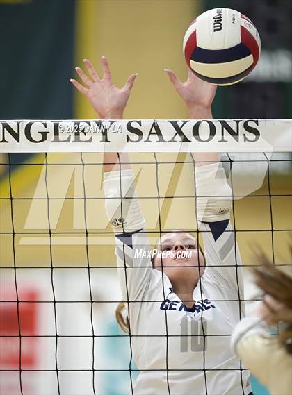 Thumbnail 2 in JV: Washington-Liberty @ Langley photogallery.