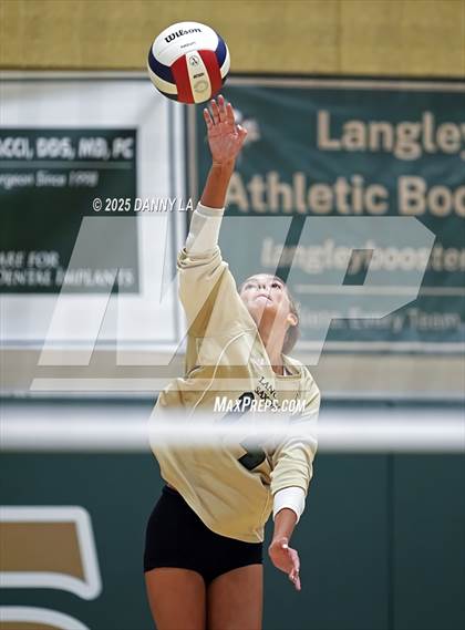 Thumbnail 3 in JV: Washington-Liberty @ Langley photogallery.