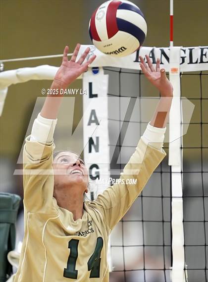 Thumbnail 3 in JV: Washington-Liberty @ Langley photogallery.