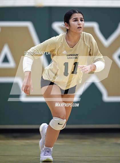 Thumbnail 2 in JV: Washington-Liberty @ Langley photogallery.