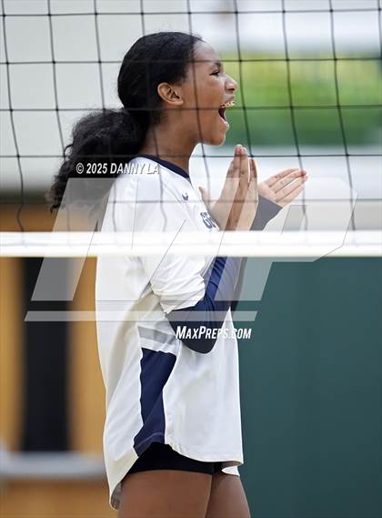 Thumbnail 3 in JV: Washington-Liberty @ Langley photogallery.