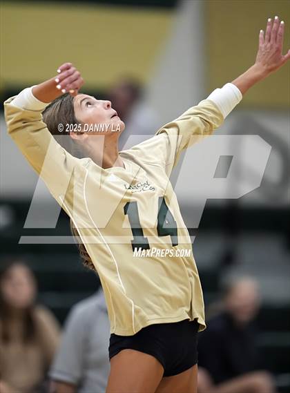 Thumbnail 3 in JV: Washington-Liberty @ Langley photogallery.