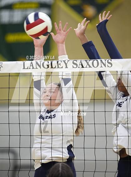 Thumbnail 3 in JV: Washington-Liberty @ Langley photogallery.