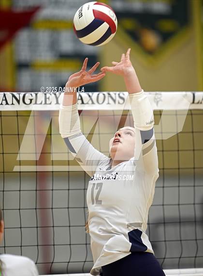 Thumbnail 2 in JV: Washington-Liberty @ Langley photogallery.