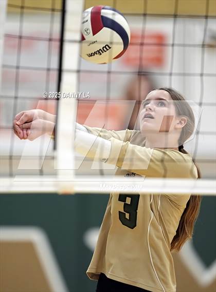 Thumbnail 1 in JV: Washington-Liberty @ Langley photogallery.