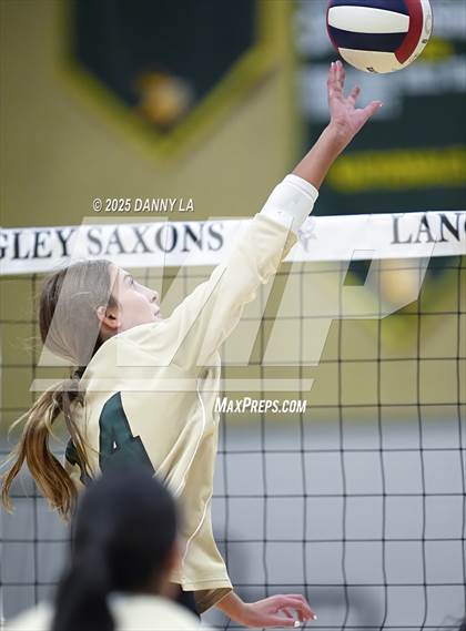 Thumbnail 1 in JV: Washington-Liberty @ Langley photogallery.
