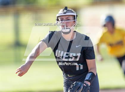 Thumbnail 1 in Millard West vs. North Platte photogallery.