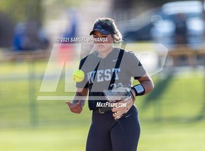 Thumbnail 1 in Millard West vs. North Platte photogallery.