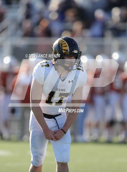 Thumbnail 3 in Green Mountain vs. Mead (CHSAA 3A Round 2) photogallery.
