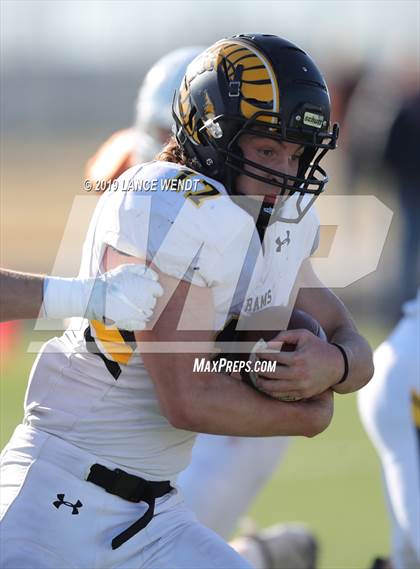 Thumbnail 2 in Green Mountain vs. Mead (CHSAA 3A Round 2) photogallery.