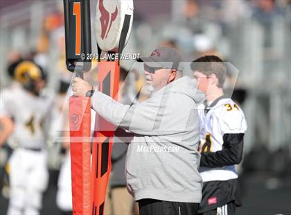 Thumbnail 3 in Green Mountain vs. Mead (CHSAA 3A Round 2) photogallery.