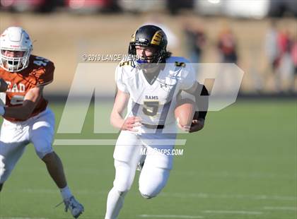 Thumbnail 2 in Green Mountain vs. Mead (CHSAA 3A Round 2) photogallery.