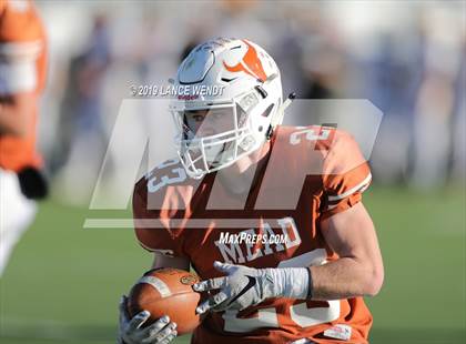 Thumbnail 2 in Green Mountain vs. Mead (CHSAA 3A Round 2) photogallery.