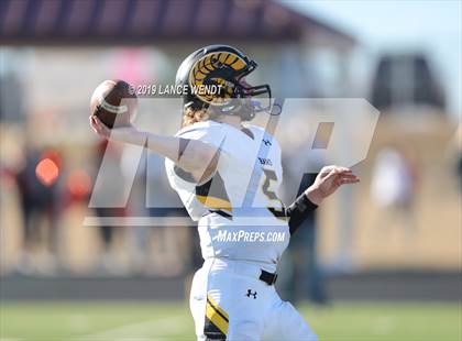 Thumbnail 1 in Green Mountain vs. Mead (CHSAA 3A Round 2) photogallery.