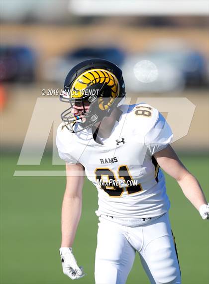 Thumbnail 2 in Green Mountain vs. Mead (CHSAA 3A Round 2) photogallery.