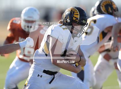 Thumbnail 3 in Green Mountain vs. Mead (CHSAA 3A Round 2) photogallery.