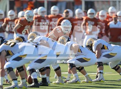 Thumbnail 1 in Green Mountain vs. Mead (CHSAA 3A Round 2) photogallery.