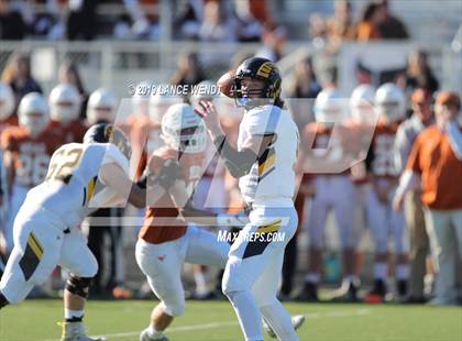 Thumbnail 2 in Green Mountain vs. Mead (CHSAA 3A Round 2) photogallery.