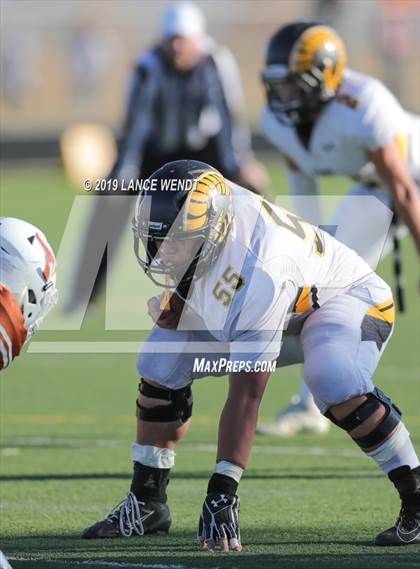 Thumbnail 1 in Green Mountain vs. Mead (CHSAA 3A Round 2) photogallery.