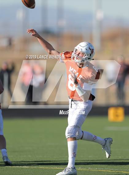 Thumbnail 3 in Green Mountain vs. Mead (CHSAA 3A Round 2) photogallery.
