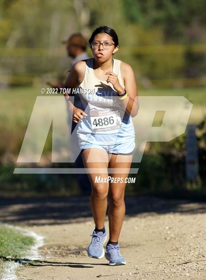 Thumbnail 2 in Longs Peak Invitational photogallery.