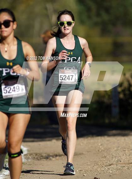 Thumbnail 2 in Longs Peak Invitational photogallery.