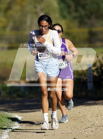 Thumbnail 1 in Longs Peak Invitational photogallery.