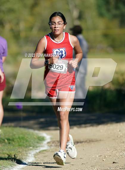Thumbnail 3 in Longs Peak Invitational photogallery.