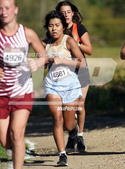 Thumbnail 2 in Longs Peak Invitational photogallery.