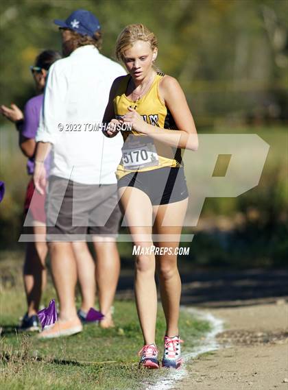 Thumbnail 3 in Longs Peak Invitational photogallery.