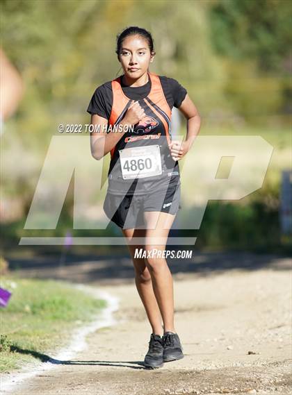 Thumbnail 3 in Longs Peak Invitational photogallery.