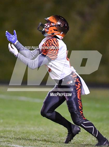 Thumbnail 2 in Lakewood @ Ralston Valley photogallery.