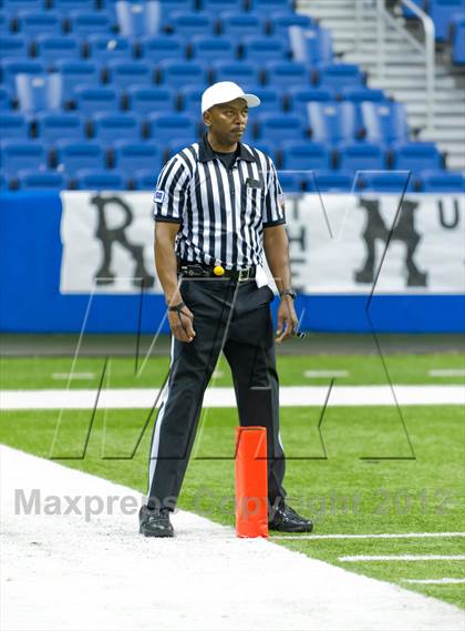 Thumbnail 1 in Manor vs. Fort Bend Marshall  (UIL 4A Division 2 Quarterfinal Playoff) photogallery.