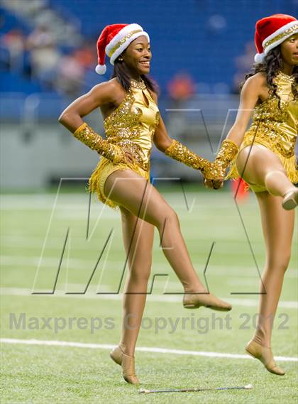 Thumbnail 2 in Manor vs. Fort Bend Marshall  (UIL 4A Division 2 Quarterfinal Playoff) photogallery.