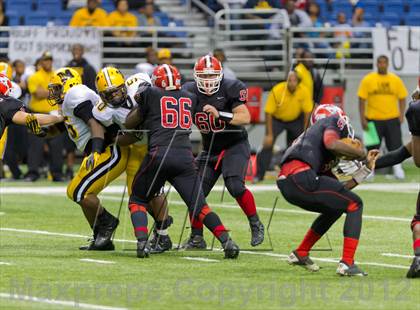 Thumbnail 2 in Manor vs. Fort Bend Marshall  (UIL 4A Division 2 Quarterfinal Playoff) photogallery.