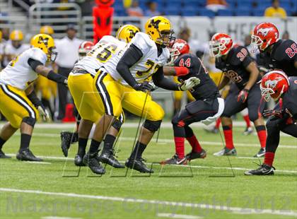 Thumbnail 3 in Manor vs. Fort Bend Marshall  (UIL 4A Division 2 Quarterfinal Playoff) photogallery.
