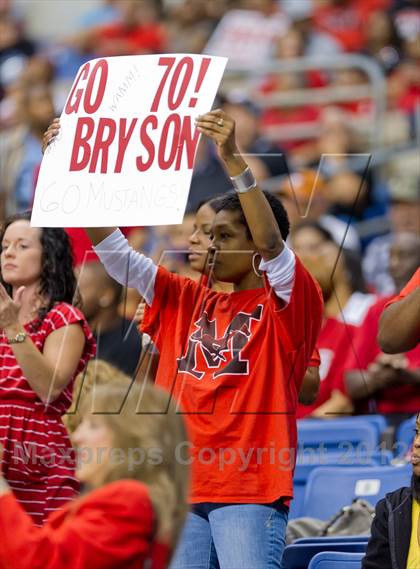 Thumbnail 2 in Manor vs. Fort Bend Marshall  (UIL 4A Division 2 Quarterfinal Playoff) photogallery.