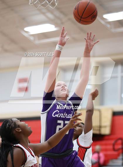 Thumbnail 1 in Pickerington Central @ Groveport-Madison photogallery.