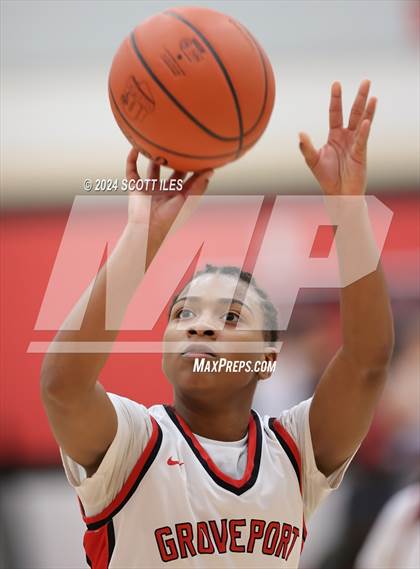 Thumbnail 1 in Pickerington Central @ Groveport-Madison photogallery.