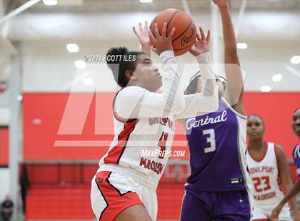 Thumbnail 1 in Pickerington Central @ Groveport-Madison photogallery.