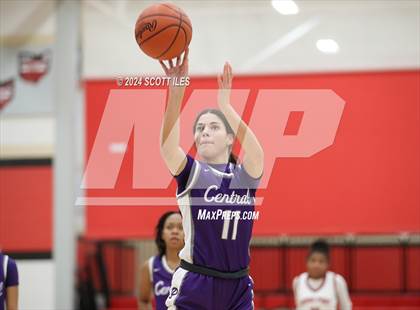 Thumbnail 3 in Pickerington Central @ Groveport-Madison photogallery.