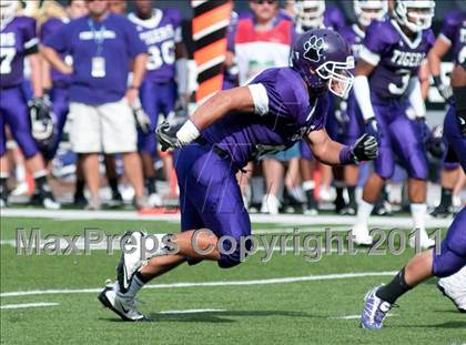 Thumbnail 3 in Oscar Smith vs. Pickerington Central (Kirk Herbstreit National Kickoff Classic) photogallery.