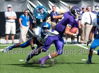 Thumbnail 3 in Oscar Smith vs. Pickerington Central (Kirk Herbstreit National Kickoff Classic) photogallery.
